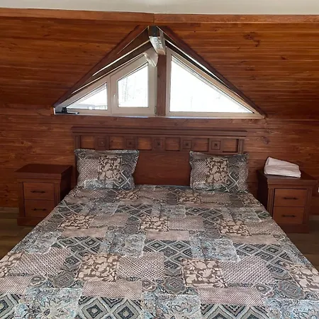 Robin Hud Cherni Osum