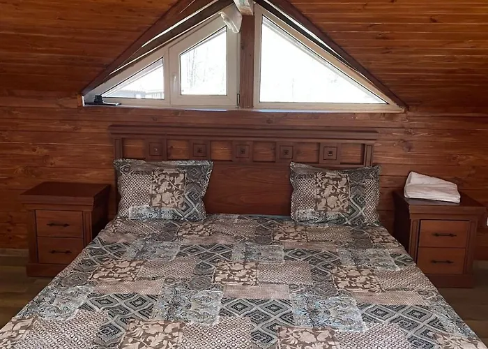 Robin Hud Cherni Osum